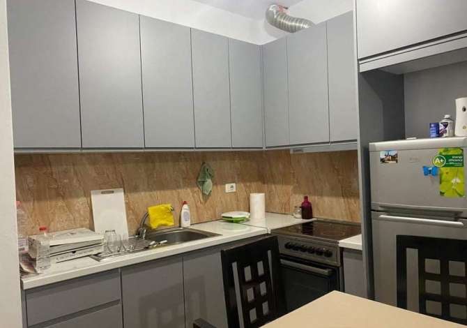 Shtepi me qera Apartament ne Tirane, 1+1, Mobilimi E mobiluar, Pagesa 350  Euro.