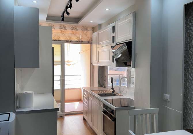 Shtepi me qera 2+1 ne Tirane - 400 Euro