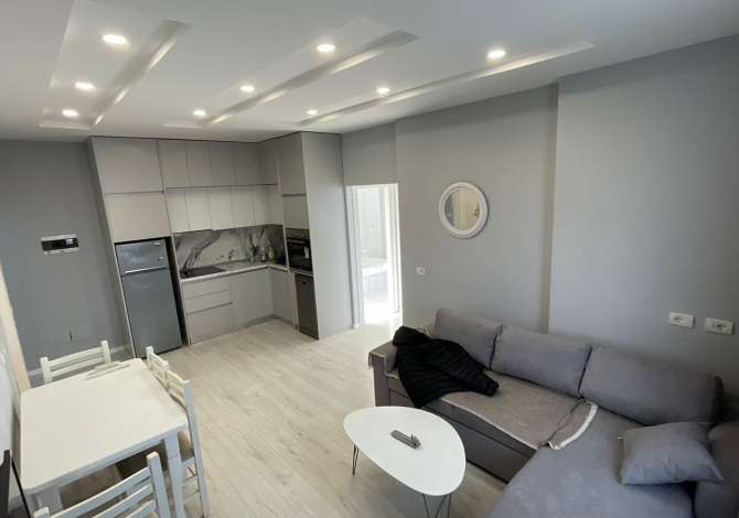 Shtepi me qera 2+1 ne Tirane - 550 Euro