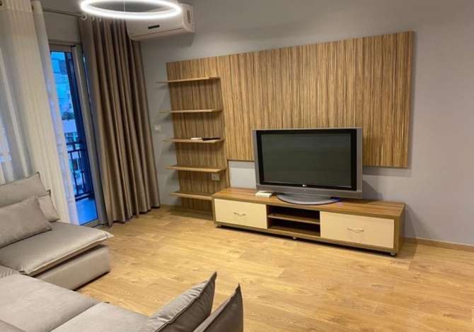 Shtepi ne shitje Apartament ne Tirane, 2+1, Mobilimi E mobiluar, Pagesa 180,000  Euro.