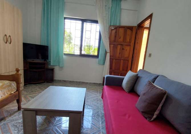 Jepet hyrje 2+1 me qera tek Kodra e Priftit