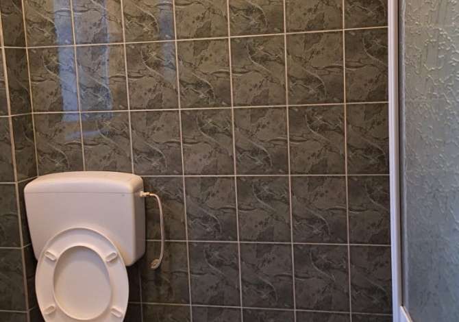 Shtepi me qera Garsoniere ne Tirane - 300 Euro