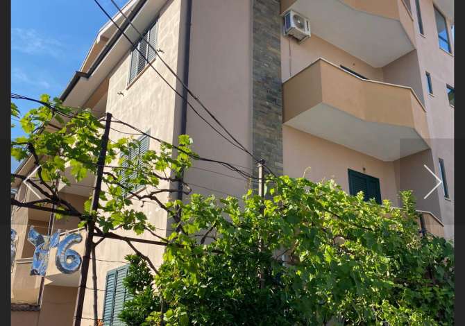 Ambient biznesi me qera 3+1 ne Tirane - 2,500 Euro