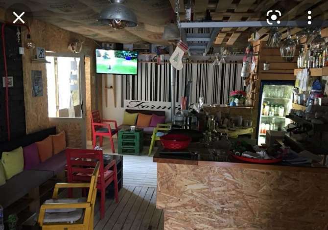 Ambient biznesi me qera 2+1 ne Tirane - 1,000 Euro