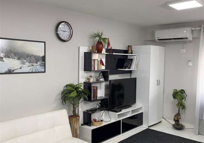 Jepet zyre e kompletuar pas Fakultetit te Shkencave , rruga haxhi hysen daliu