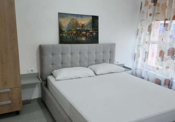 Shtepi me qera Garsoniere ne Tirane - 320 Euro
