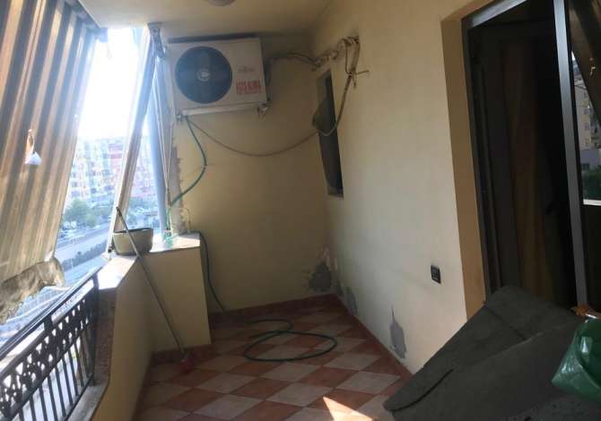 Shtepi me qera 3+1 ne Tirane - 900 Euro