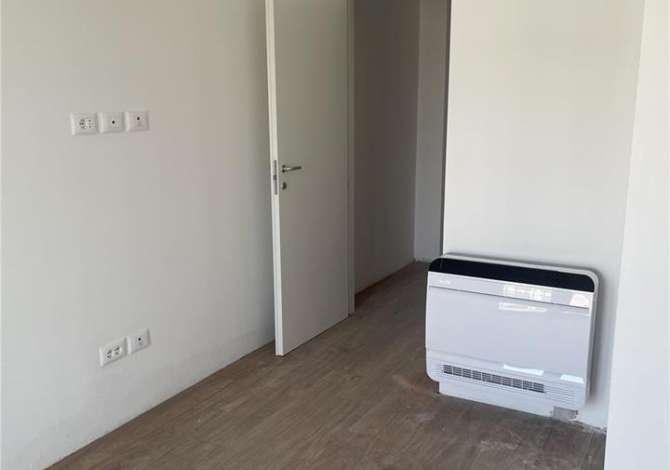 Shtepi me qera 3+1 ne Tirane - 50,000 Leke