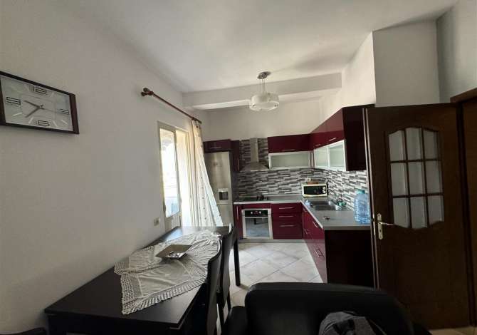 Shtepi me qera 2+1 ne Tirane - 50,000 Leke