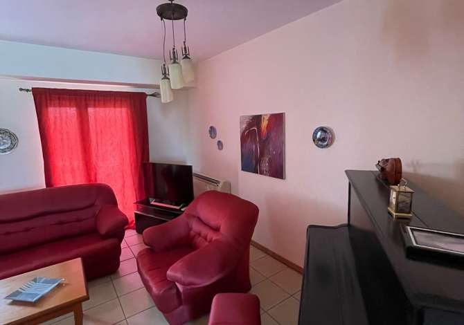 Shtepi me qera 3+1 ne Tirane - 700 Euro