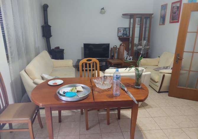 Shtepi me qera 2+1 ne Tirane - 600 Euro