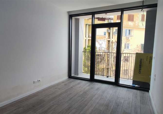 Shtepi me qera 2+1 ne Tirane - 1,300 Euro