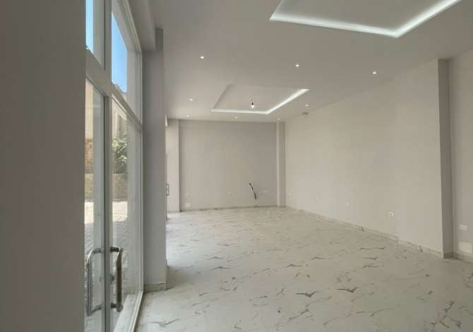 Ambient biznesi me qera 1+1 ne Tirane - 700 Euro