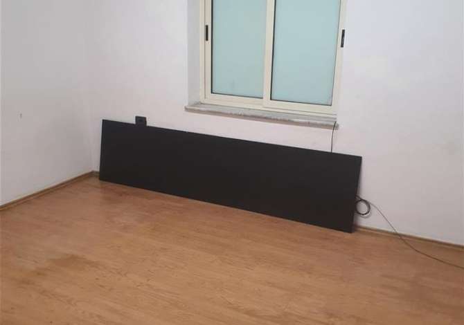 Jepet apartament 1+1 me qera ne Myslym Shyr , intersporti , rruge kryesore 