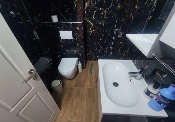 Shtepi me qera 2+1 ne Tirane - 600 Euro