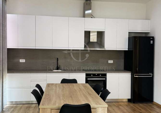 Shtepi me qera 1+1 ne Tirane - 1,200 Euro