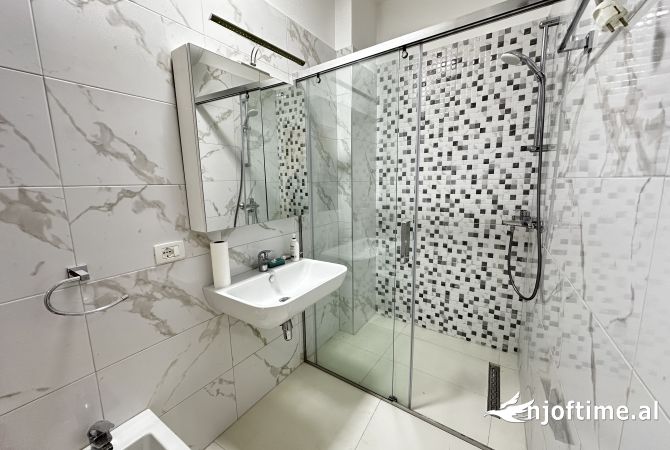 Park Gate, Jepet me Qira Ambjent Ideal per Zyra, Pamje Ballore