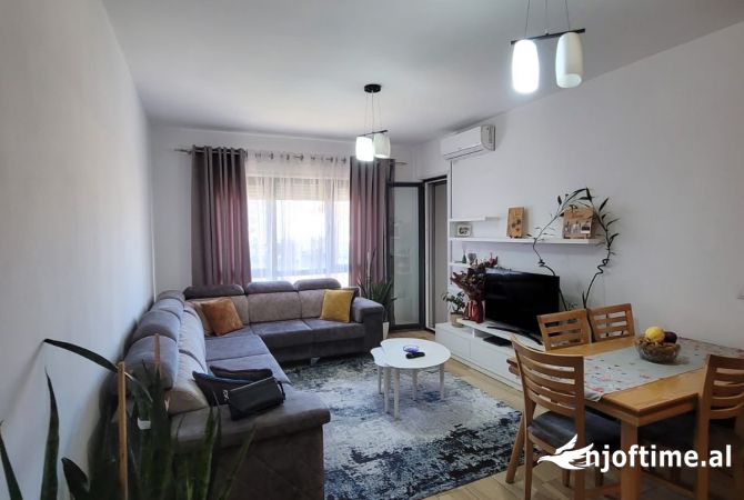 Shtepi ne shitje 2+1 ne Tirane - 165,000 Euro