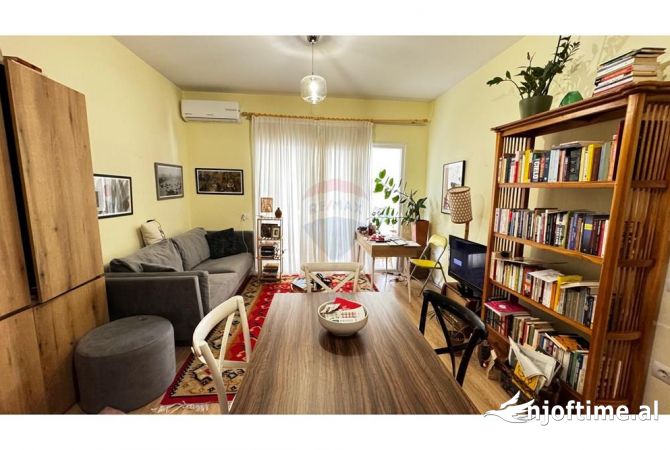 Shtepi me qera 1+1 ne Tirane - 450 Euro