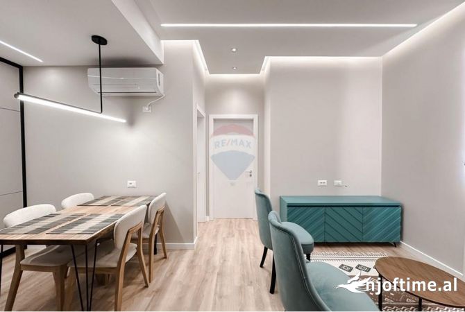 Shtepi ne shitje Apartament ne Tirane, 1+1, Mobilimi E mobiluar, Pagesa 187,000  Euro.