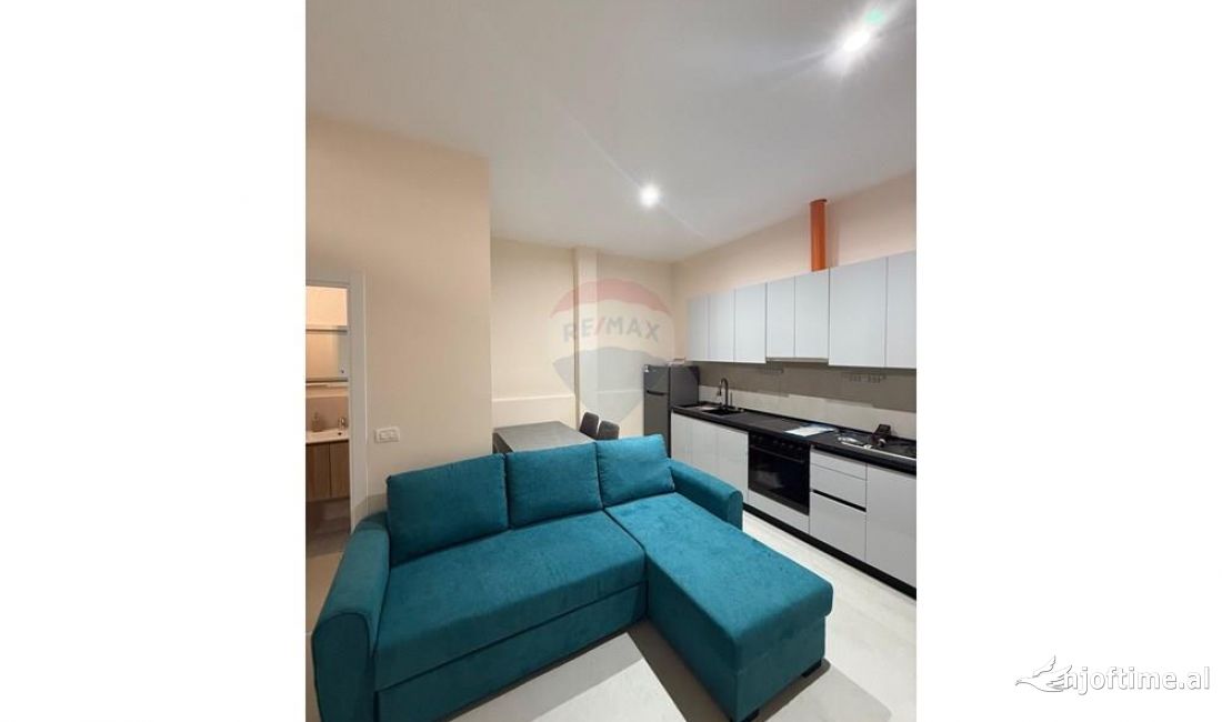 Shtepi me qera Apartament ne Tirane, 1+1, Mobilimi E mobiluar, Pagesa 450  Euro.