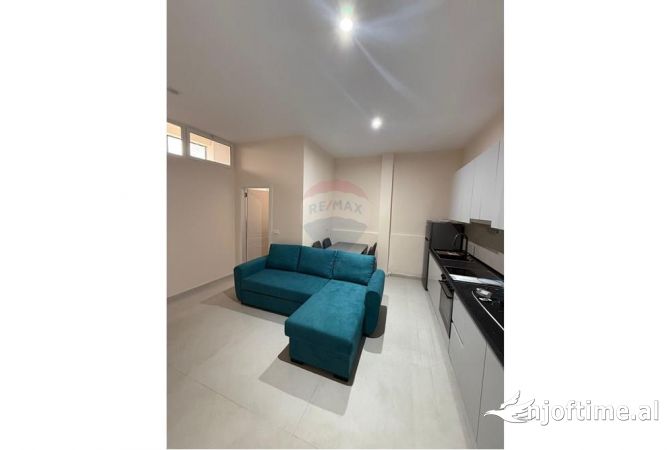 Shtepi me qera Apartament ne Tirane, 1+1, Mobilimi E mobiluar, Pagesa 450  Euro.