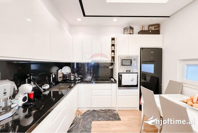 Shtepi ne shitje 3+1 ne Tirane - 295,000 Euro