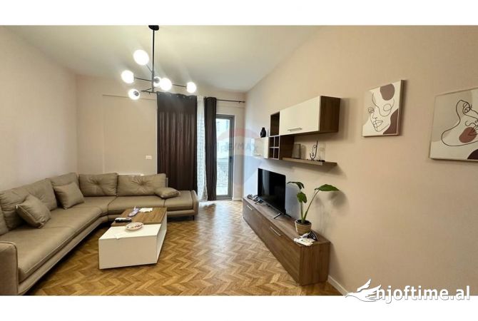 Shtepi me qera 1+1 ne Tirane - 550 Euro