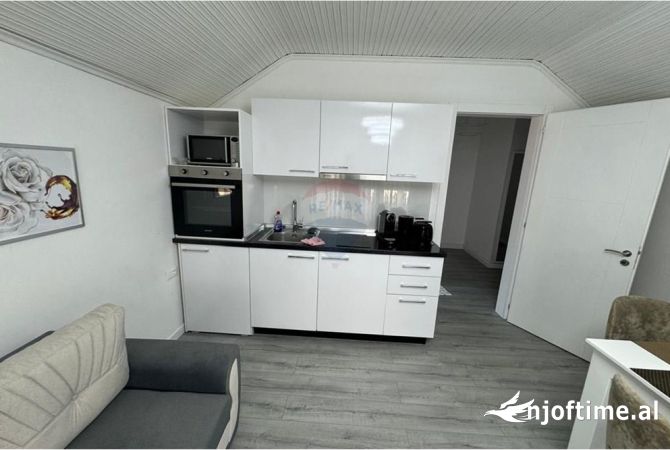 Shtepi me qera 1+1 ne Tirane - 450 Euro