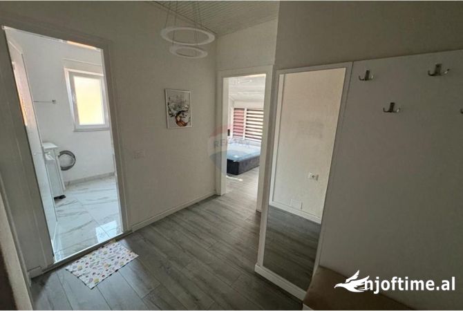 Shtepi me qera 1+1 ne Tirane - 450 Euro