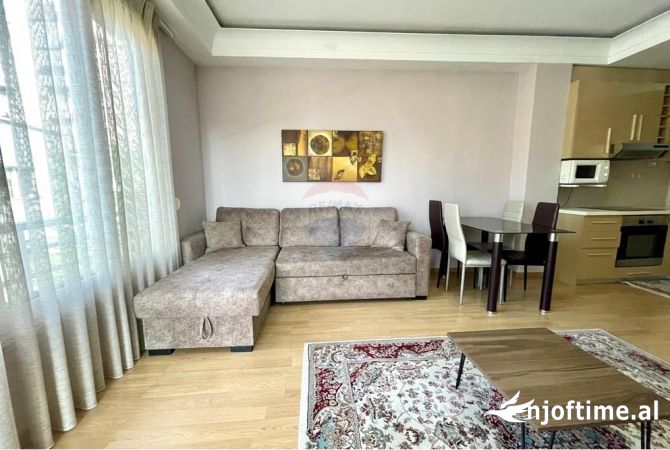 Shtepi me qera Apartament ne Tirane, 1+1, Mobilimi E mobiluar, Pagesa 800  Euro.