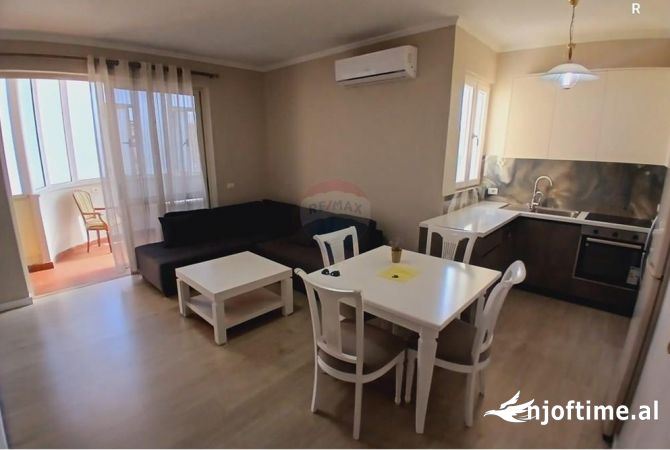 Shtepi me qera 1+1 ne Tirane - 700 Euro
