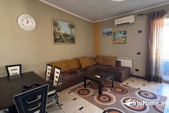 Shtepi me qera 2+1 ne Tirane - 600 Euro