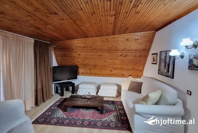 Shtepi me qera 3+1 ne Tirane - 450 Euro