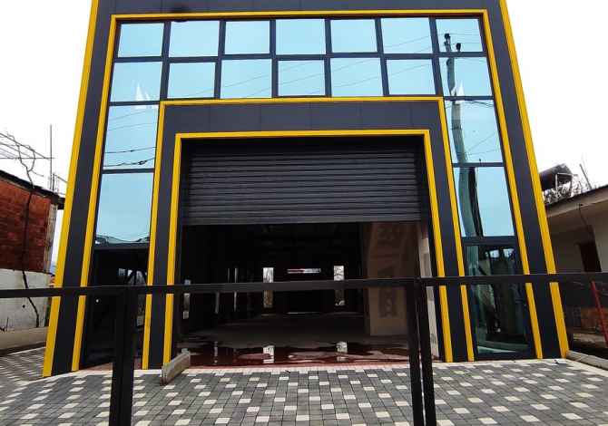 Ambient biznesi ne shitje 4+1 ne Tirane - 450,000 Euro