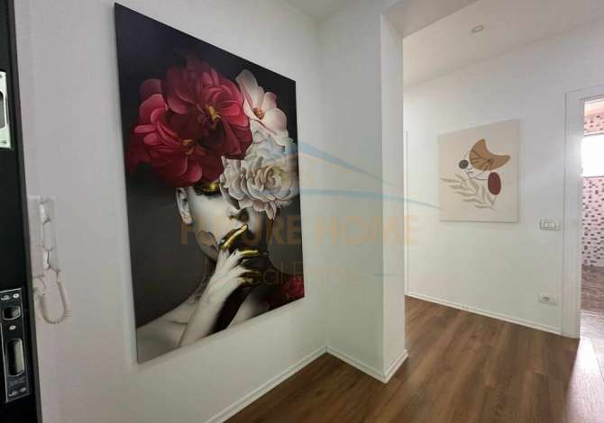 Marketplace for Business Brokers 1+1 in Tirana - 5,500 Euro