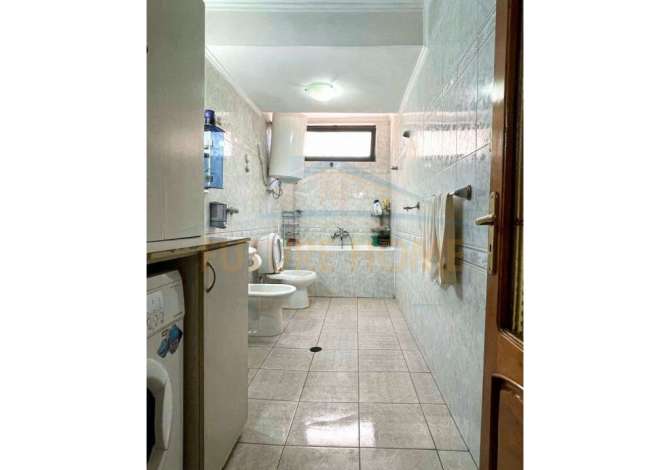 Apartment for rent in Tirana 3+1, Emty