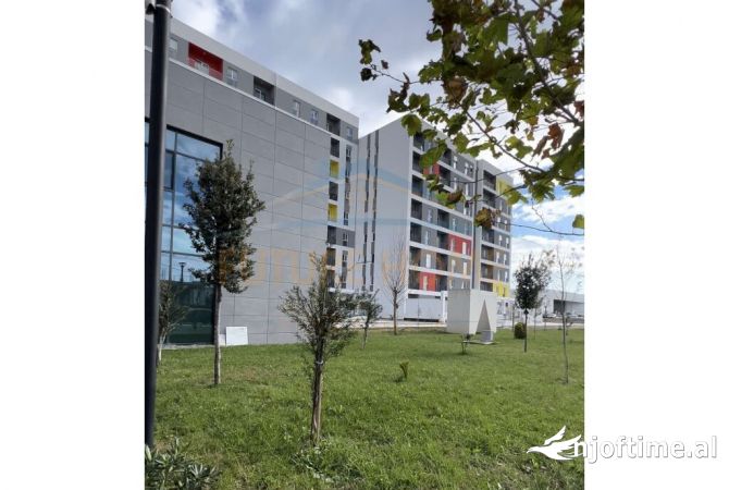 Ambient biznesi ne shitje 1+1 ne Tirane - 125,000 Euro