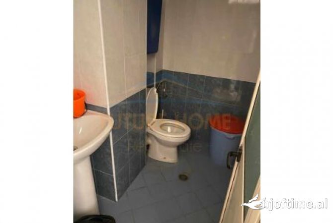 Ambient biznesi ne shitje 1+1 ne Tirane - 33,000 Euro