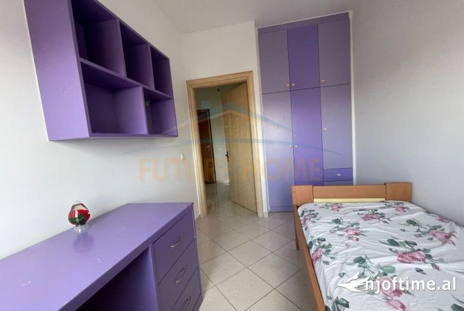 Shtepi me qera Apartament ne Tirane, 4+1, Mobilimi E mobiluar, Pagesa 600  Euro.