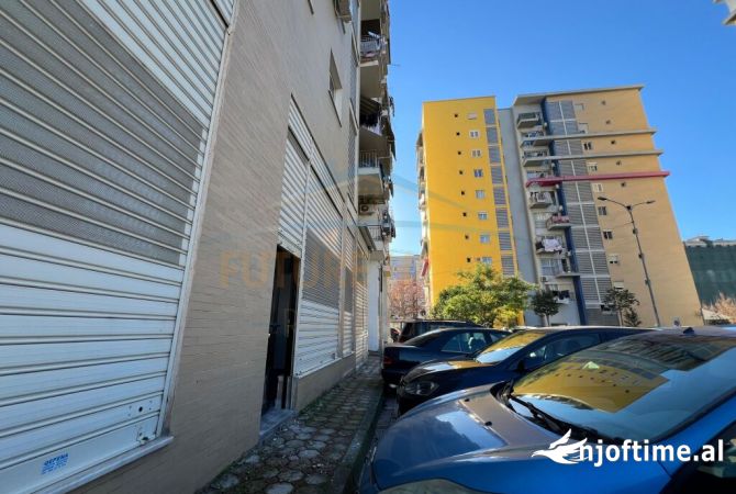 Ambient biznesi me qera 1+1 ne Tirane - 800 Euro