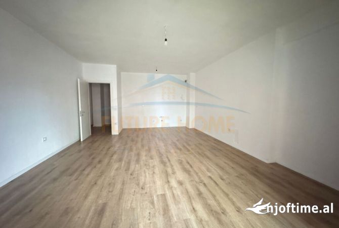 Shtepi me qera 2+1 ne Tirane - 600 Euro
