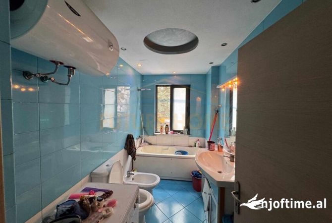 Shtepi ne shitje 2+1 ne Tirane - 155,000 Euro