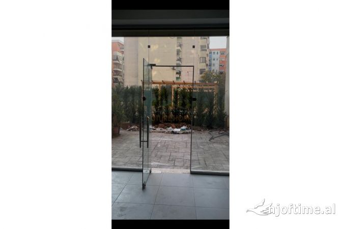Ambient biznesi me qera 1+1 ne Tirane - 500 Euro