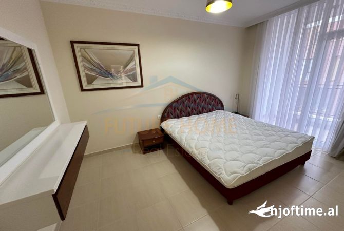 Shtepi me qera Apartament ne Tirane, 2+1, Mobilimi E mobiluar, Pagesa 700  Euro.