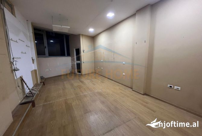 Ambient biznesi me qera 1+1 ne Tirane - 1,000 Euro