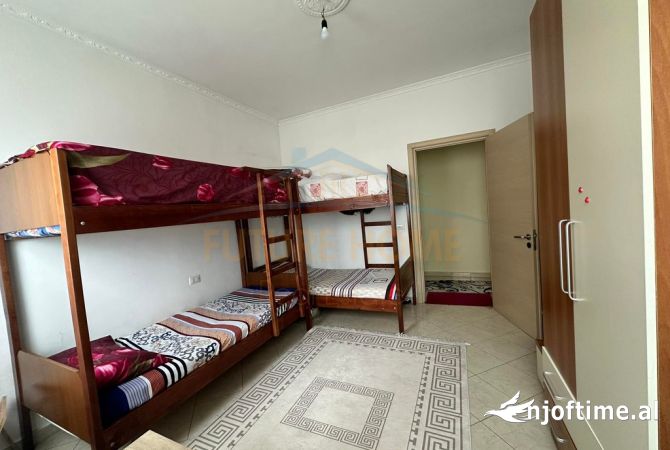 Shtepi ne shitje Apartament ne Tirane, 2+1, Mobilimi E mobiluar, Pagesa 120,000  Euro.