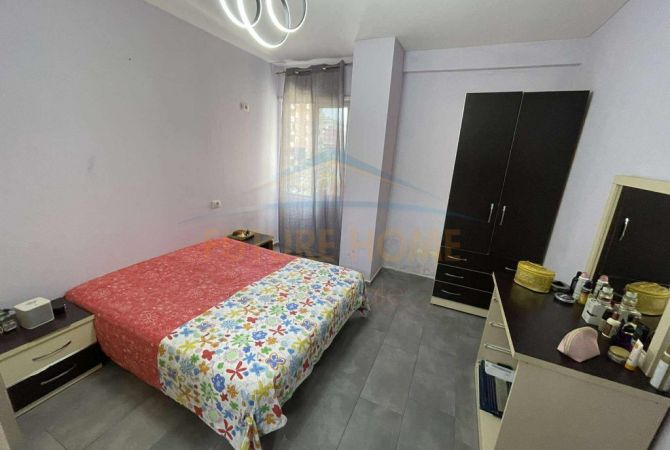 Shtepi me qera 1+1 ne Tirane - 430 Euro
