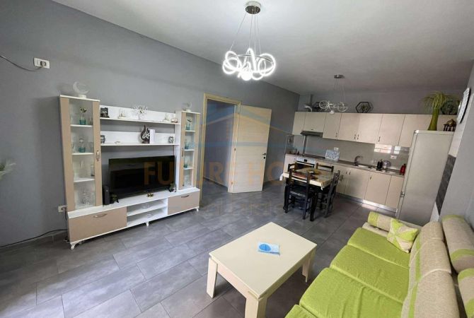 Shtepi me qera Apartament ne Tirane, 1+1, Mobilimi E mobiluar, Pagesa 430  Euro.