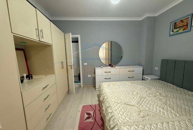 Shtepi me qera 1+1 ne Tirane - 480 Euro